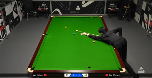 江俊强势零封“斯诺克女皇”埃文斯，晋级苏格兰公开赛资格赛次轮